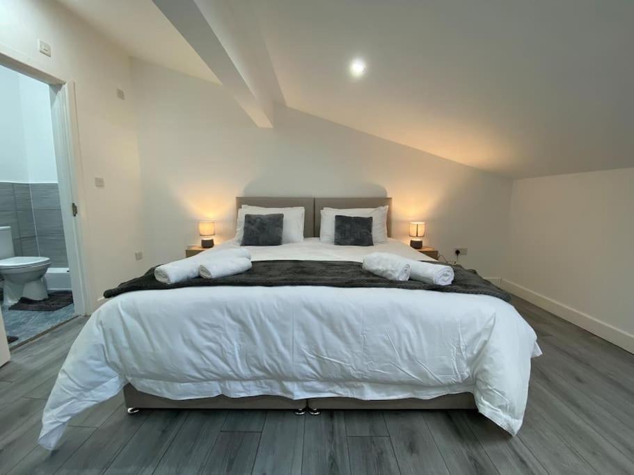 221 Soho 2 Apartment Birmingham Bagian luar foto