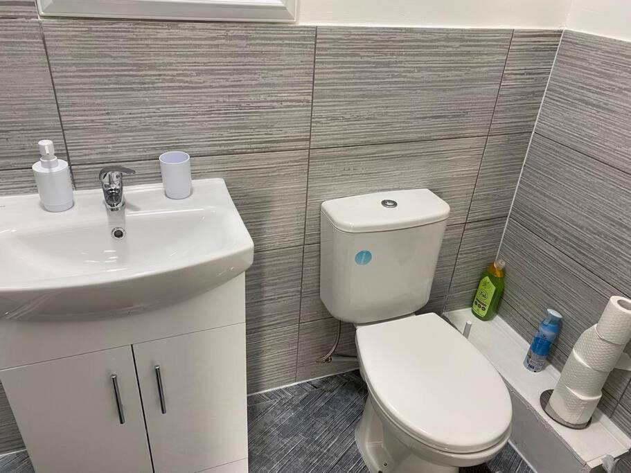 221 Soho 2 Apartment Birmingham Bagian luar foto